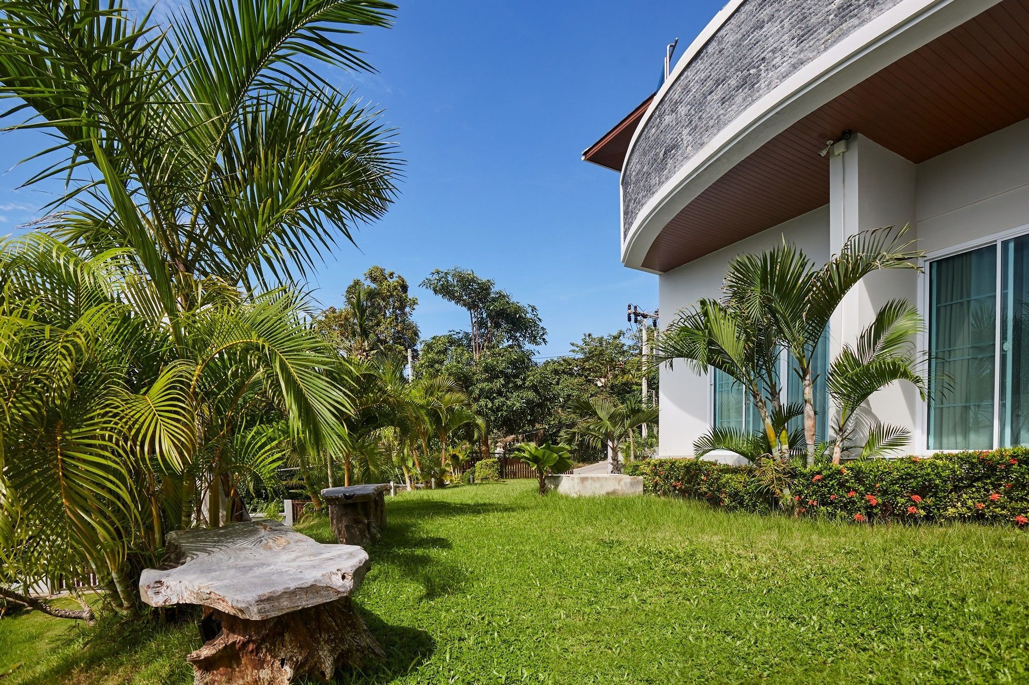 Nb Villa Vimana Bang Rak Beach  Eksteriør billede