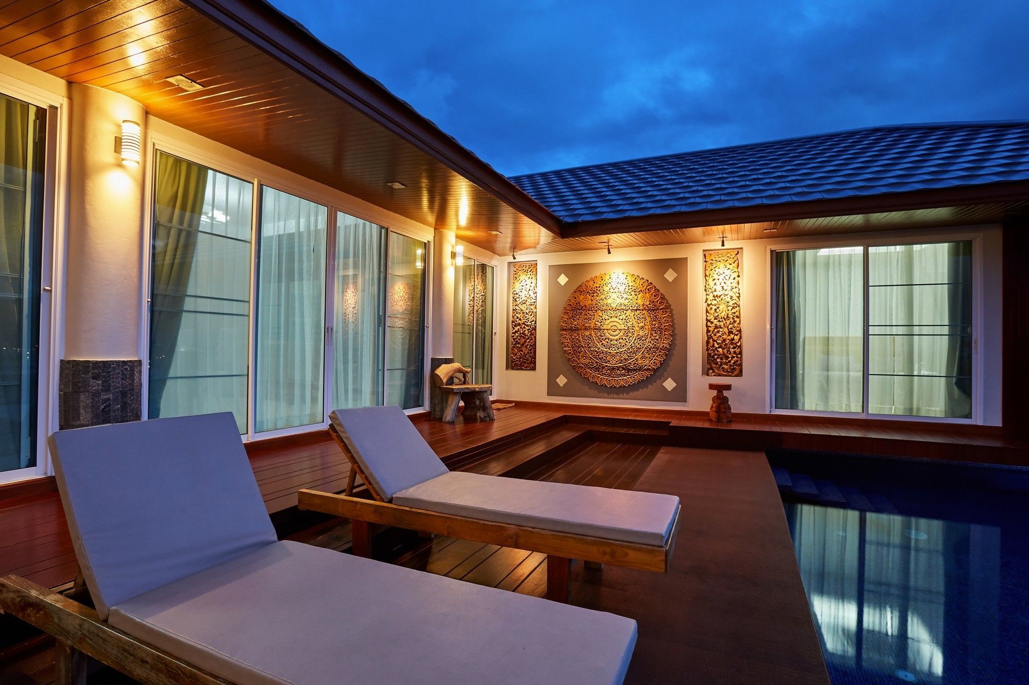 Nb Villa Vimana Bang Rak Beach  Eksteriør billede